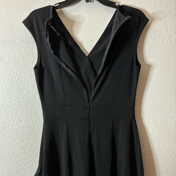 🆕Miusol Black Sleeveless V-Neck Maxi Gown M🆕 - Picture 8 of 16